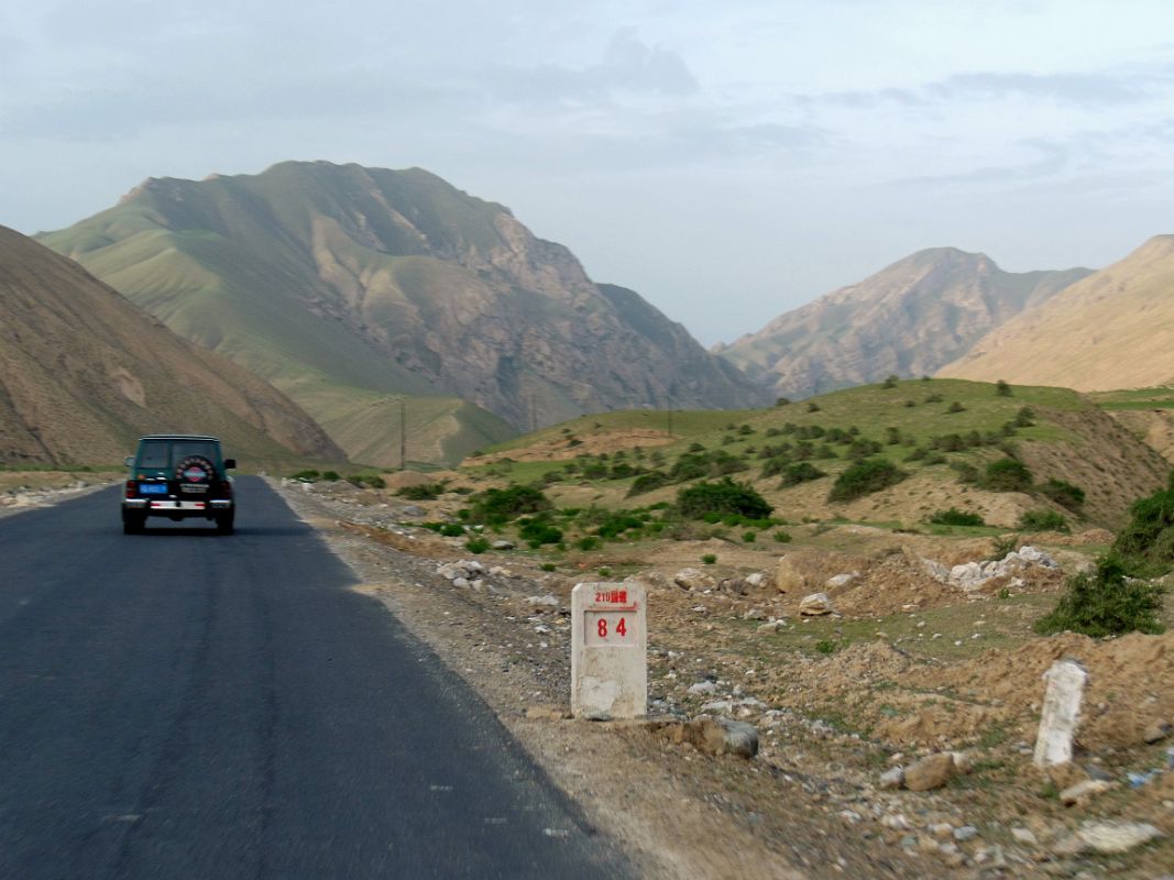 08 China National Highway 219 KM Marker 84 Between Karghilik Yecheng And Akmeqit Pass